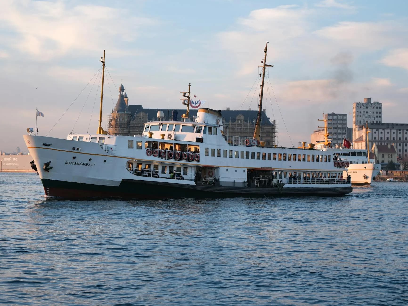 Kadıköy Alkollü Mekanlar Rehberi: Pub, Meyhane, Kokteyl Bar ve Sahil Planı