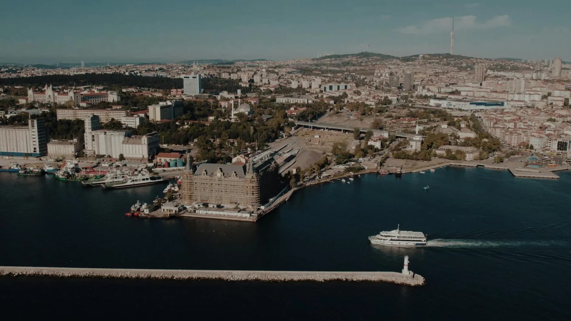 Kadıköy Noter Çalışma Saatleri ve En Yakın Noter Rehberi