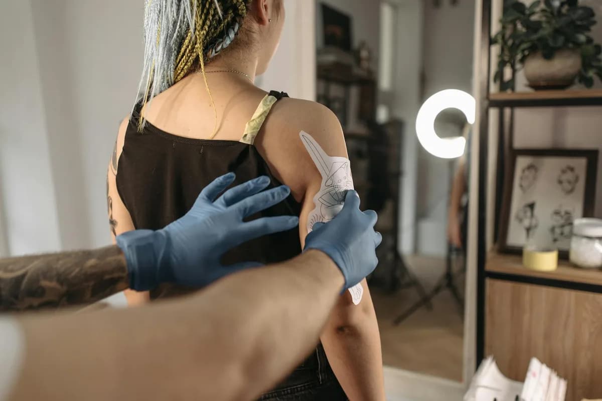 Kadıköy'de Dövme ve Piercing Stüdyoları: Sanatçılar, Fiyatlar ve Öneriler