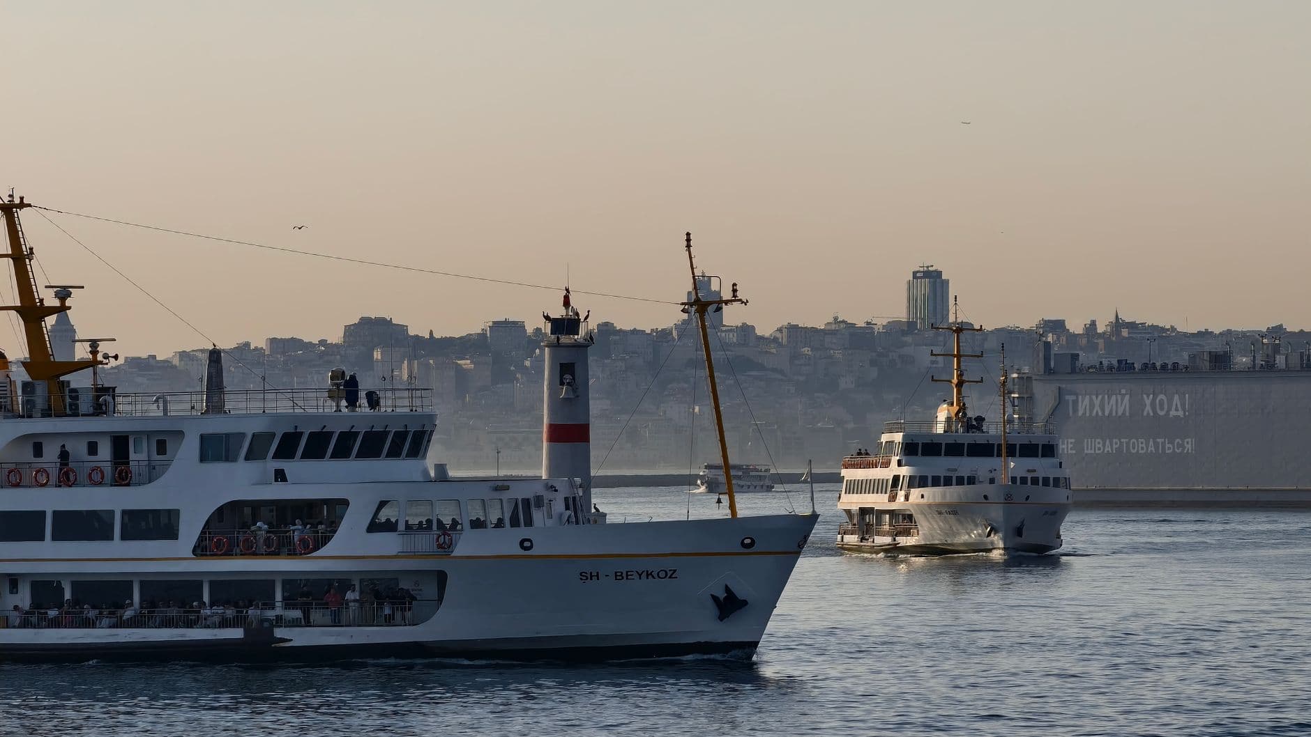 Kadıköy'de Fotoğraf Stüdyo Kiralama ve Profesyonel Çekim Mekanları