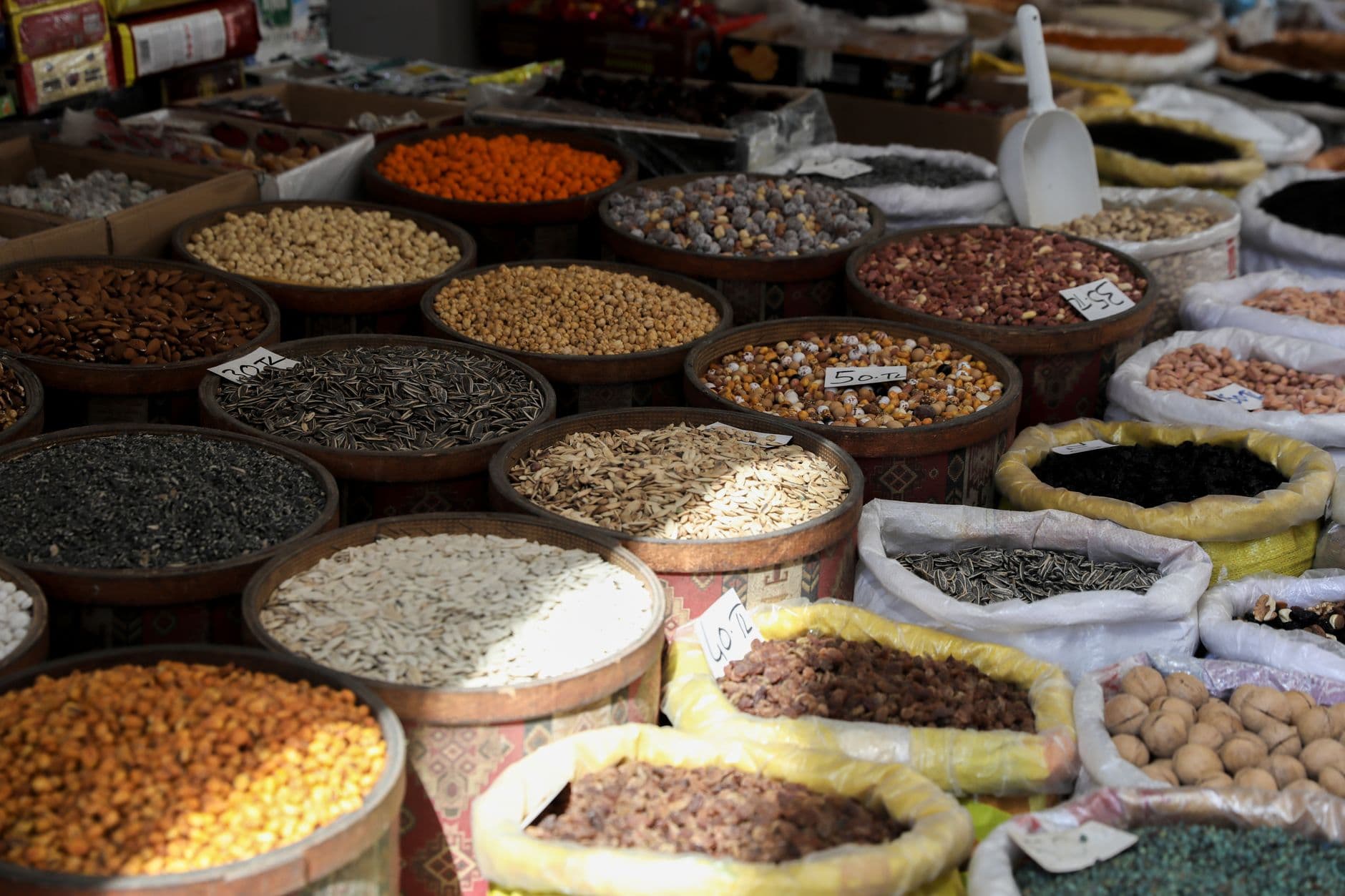 Kadıköy'de Sağlıklı Alışveriş: Organik Market, Doğal Ürün ve Kuruyemiş