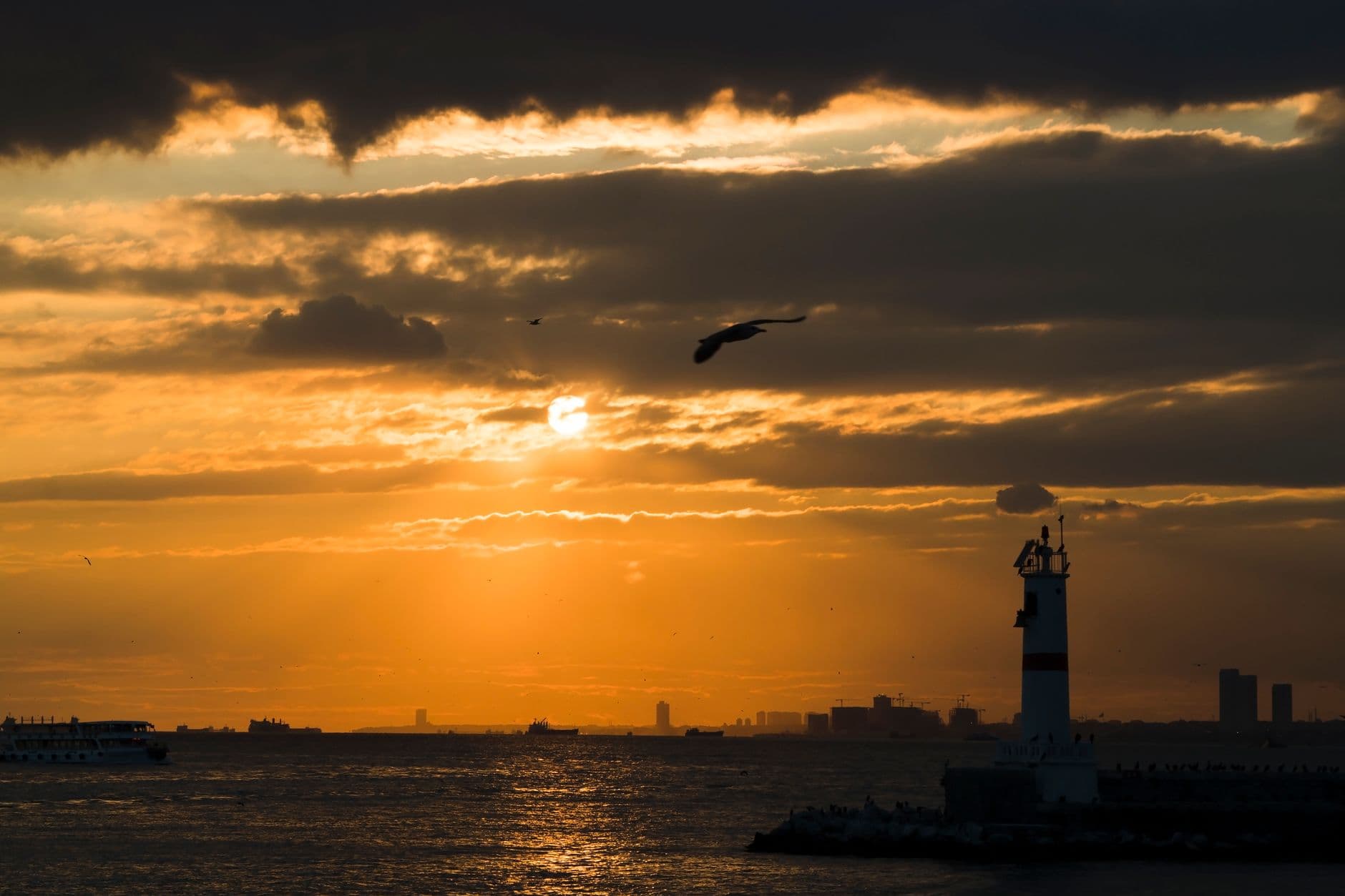 Kadıköy Gündoğumu ve Gün Batımı: En İyi İzleme Noktaları ve Saatleri