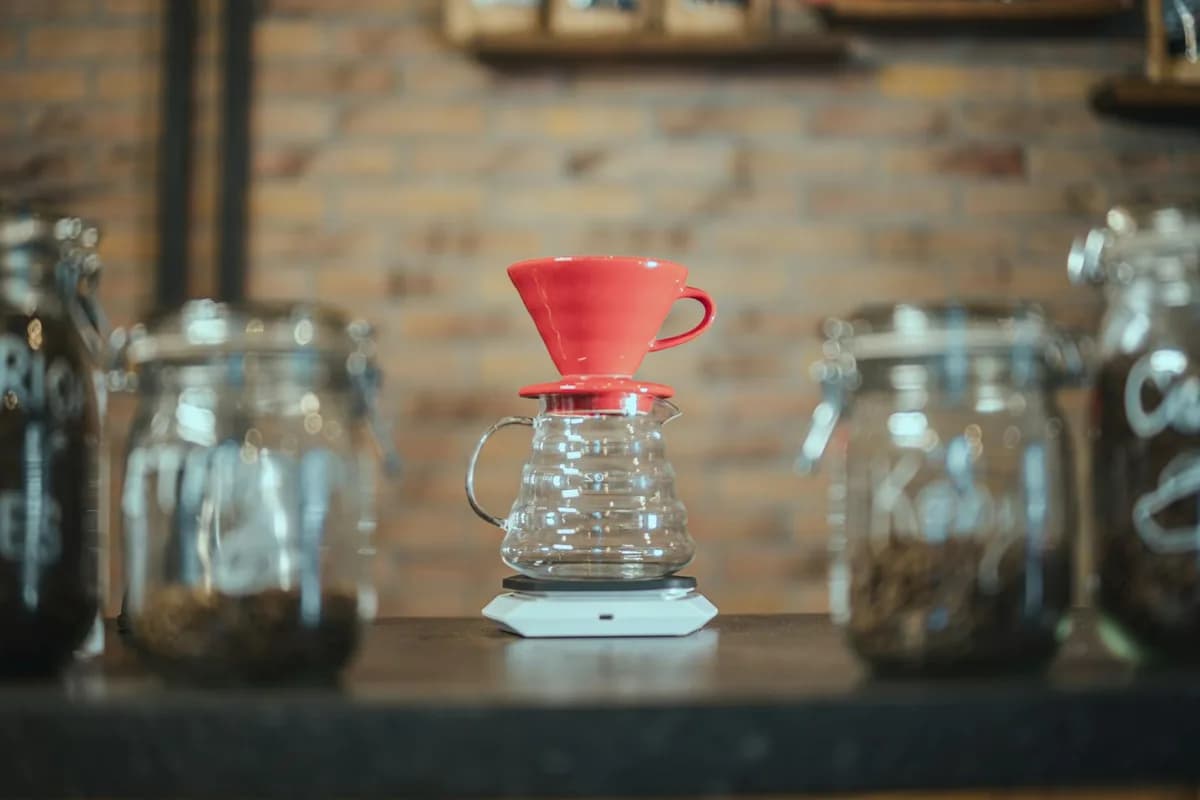 Kadıköy Kahve Dükkanları Rehberi: Filtre, Pour-Over ve Özel Kahve Mekanları