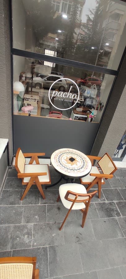 Pacho Eatery