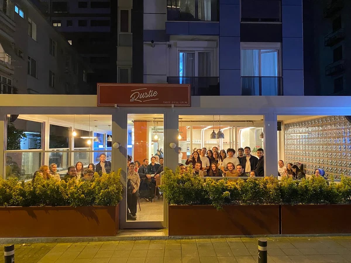 Rustie Eatery