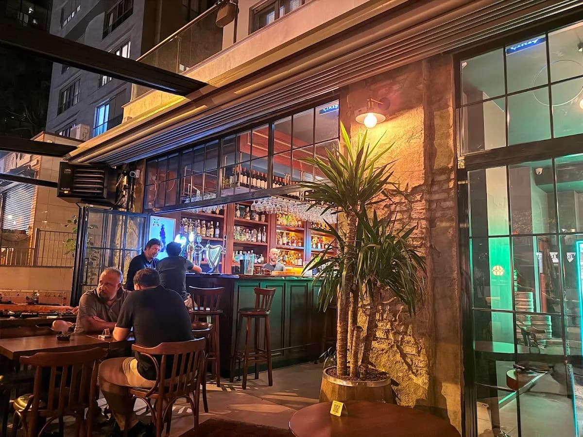 The Date Gastro&Pub