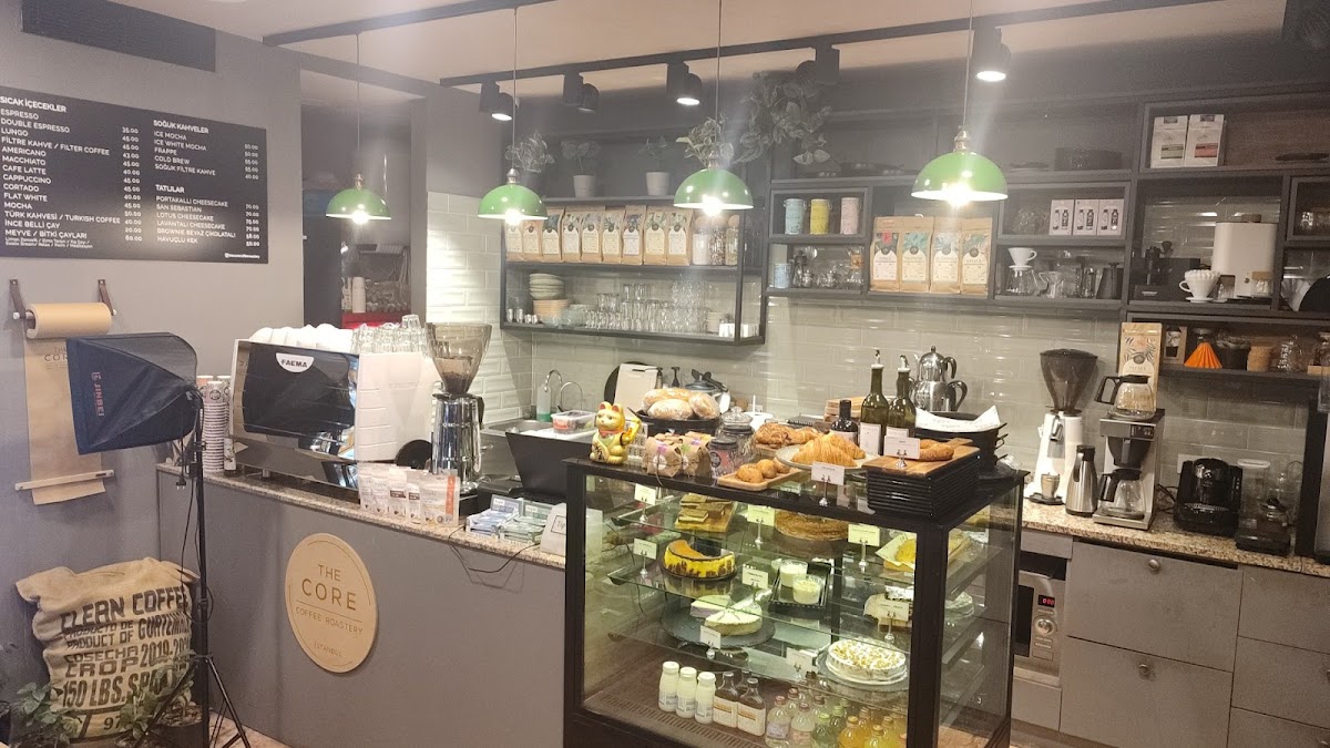 The Core Coffee Roastery & Eatery Fenerbahçe - Kadıköy işletme fotoğrafı