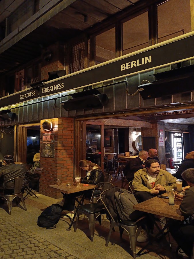Berlin Bar - Kadıköy işletme fotoğrafı