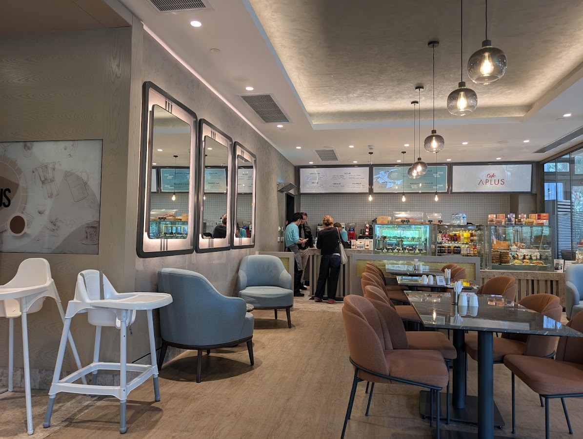 Cafe APLUS - Kadıköy işletme fotoğrafı