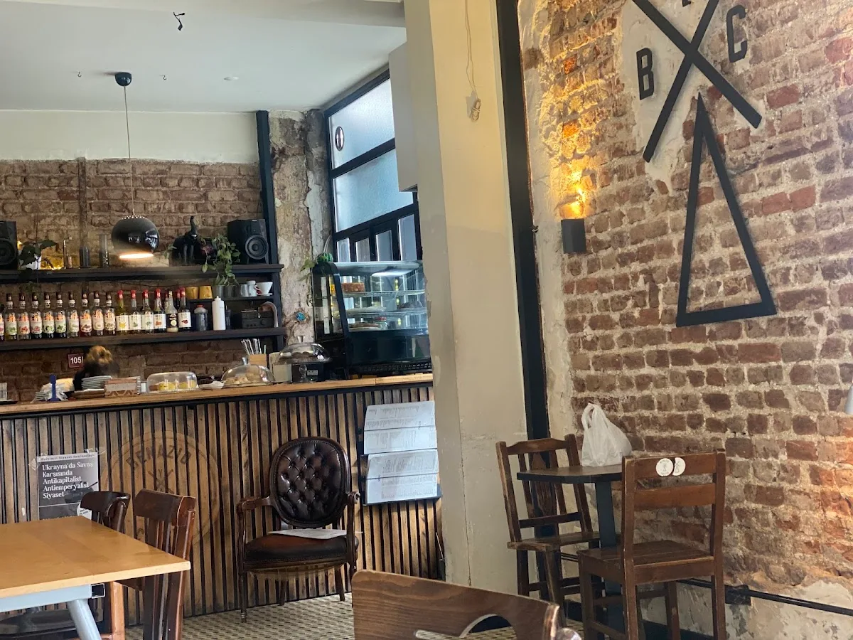 Cafe Benazio - Kadıköy işletme fotoğrafı