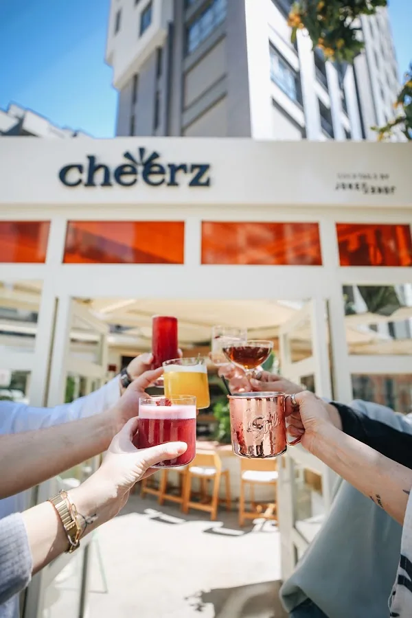Cheerz Caddebostan - Kadıköy işletme fotoğrafı