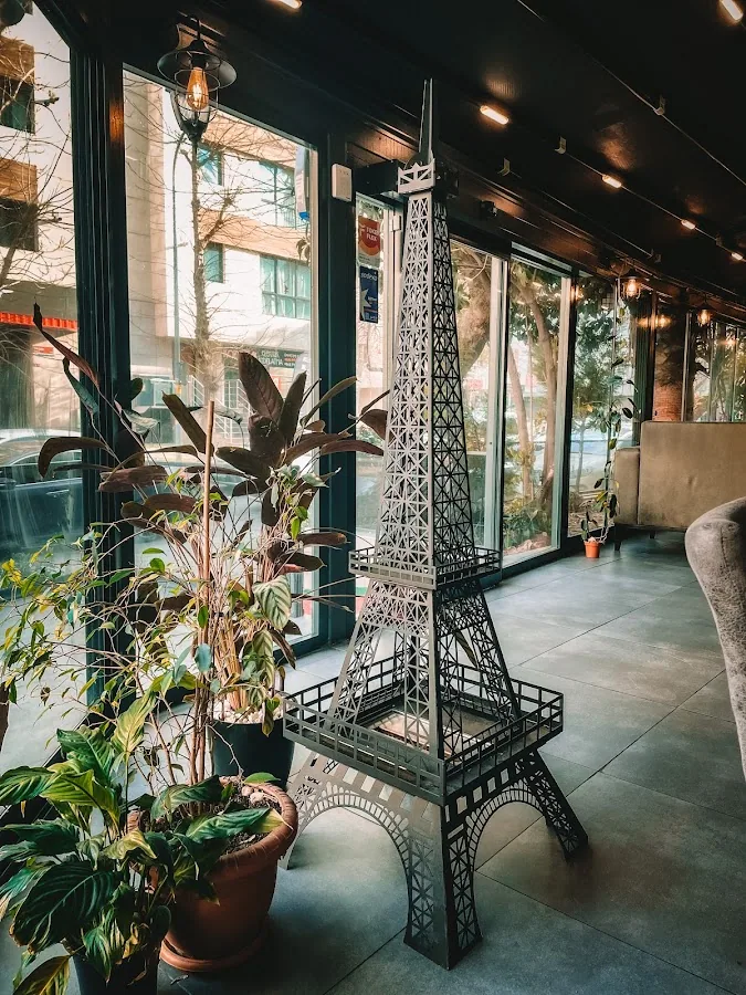 Delmonico's Lounge & Nargile Cafe - Kadıköy işletme fotoğrafı