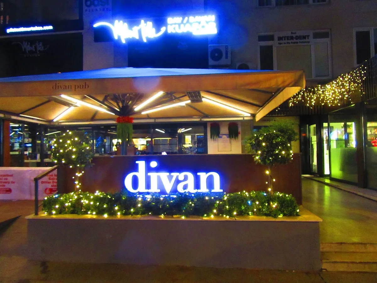 Divan Pub Erenköy - Kadıköy işletme fotoğrafı
