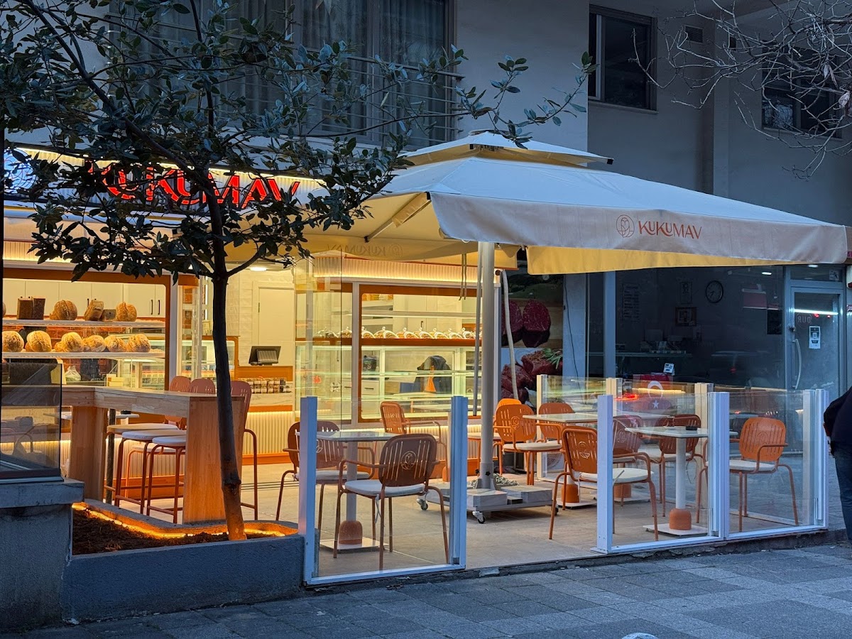 Kukumav Bakery & Coffee Erenköy Şubesi - Kadıköy işletme fotoğrafı