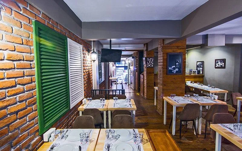 Kuzen Beer Cafe - Kadıköy işletme fotoğrafı