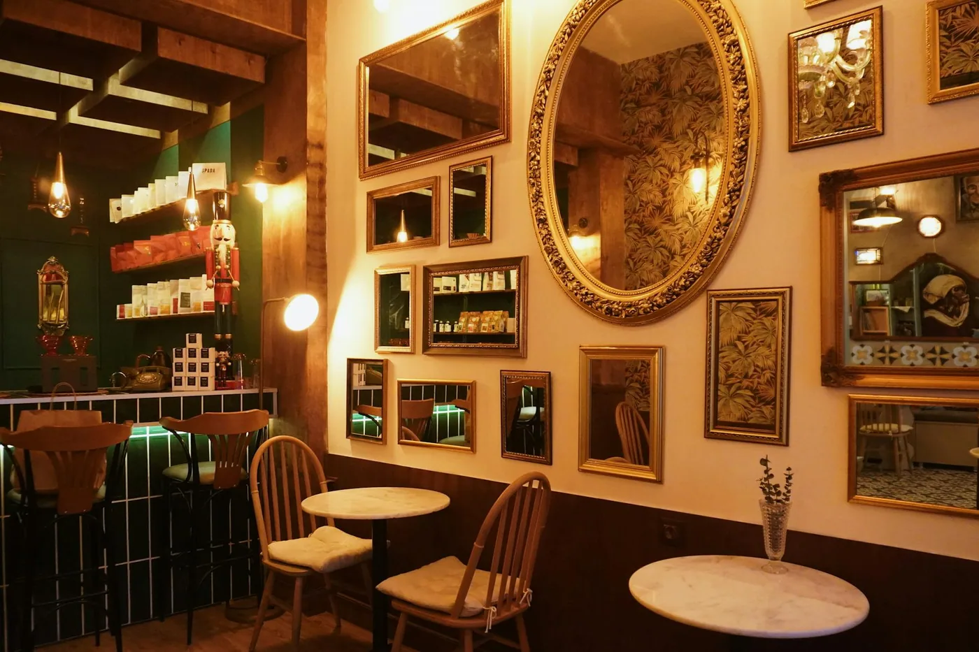 Nylon Cafe - Kadıköy işletme fotoğrafı