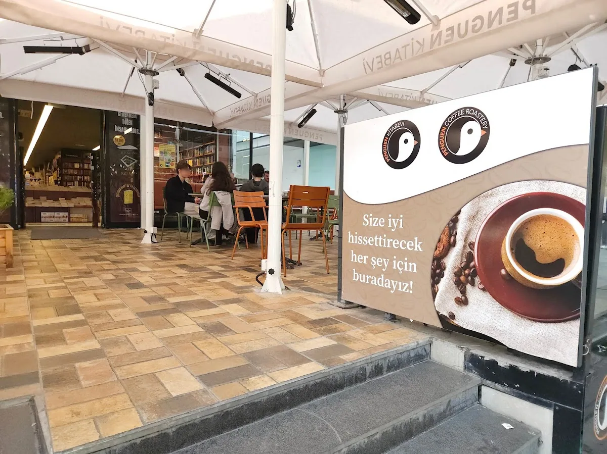 Penguen Kitabevi Suadiye - Kadıköy işletme fotoğrafı