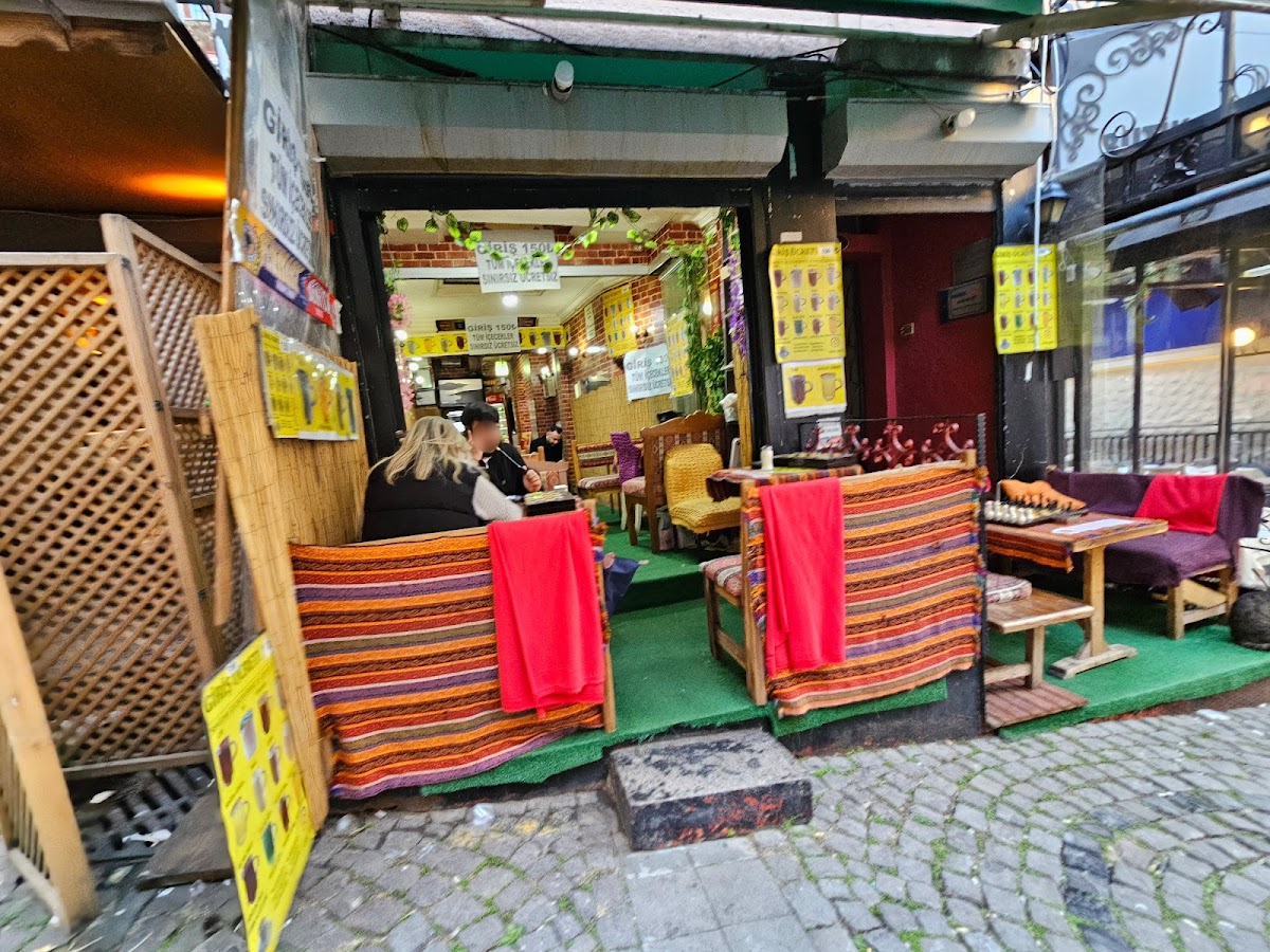 Sokak Kafe - Kadıköy işletme fotoğrafı
