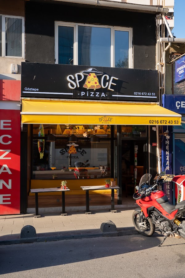 Space Pizza Göztepe - Kadıköy işletme fotoğrafı