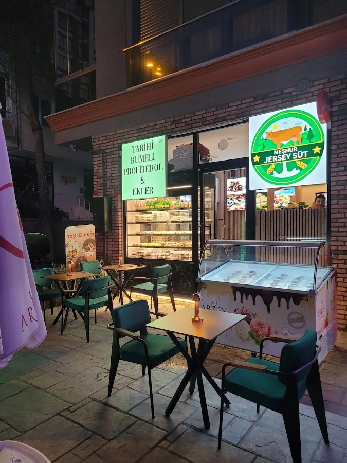 TARİHİ RUMELİ PROFİTEROL VE EKLER KOZYATAĞI - Kadıköy işletme fotoğrafı