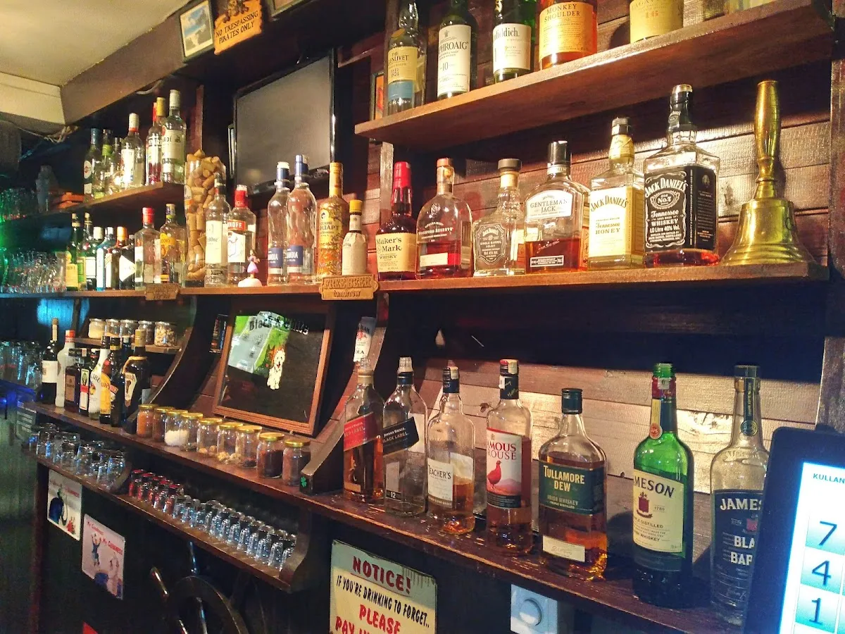 Teachers Pub - Kadıköy işletme fotoğrafı