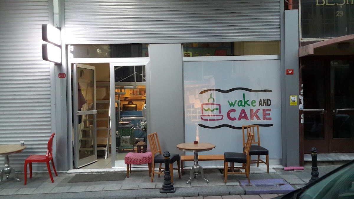 Wake and Cake - Kadıköy işletme fotoğrafı