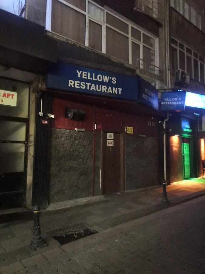 Yellow's Pub & Bar - Kadıköy işletme fotoğrafı